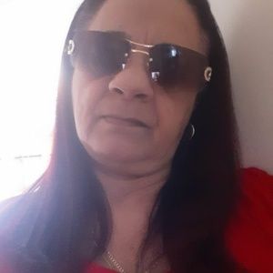 Meet your Posher, Yolanda